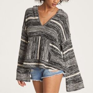 (NWT) Billabong Baja Beach Sweater, Small